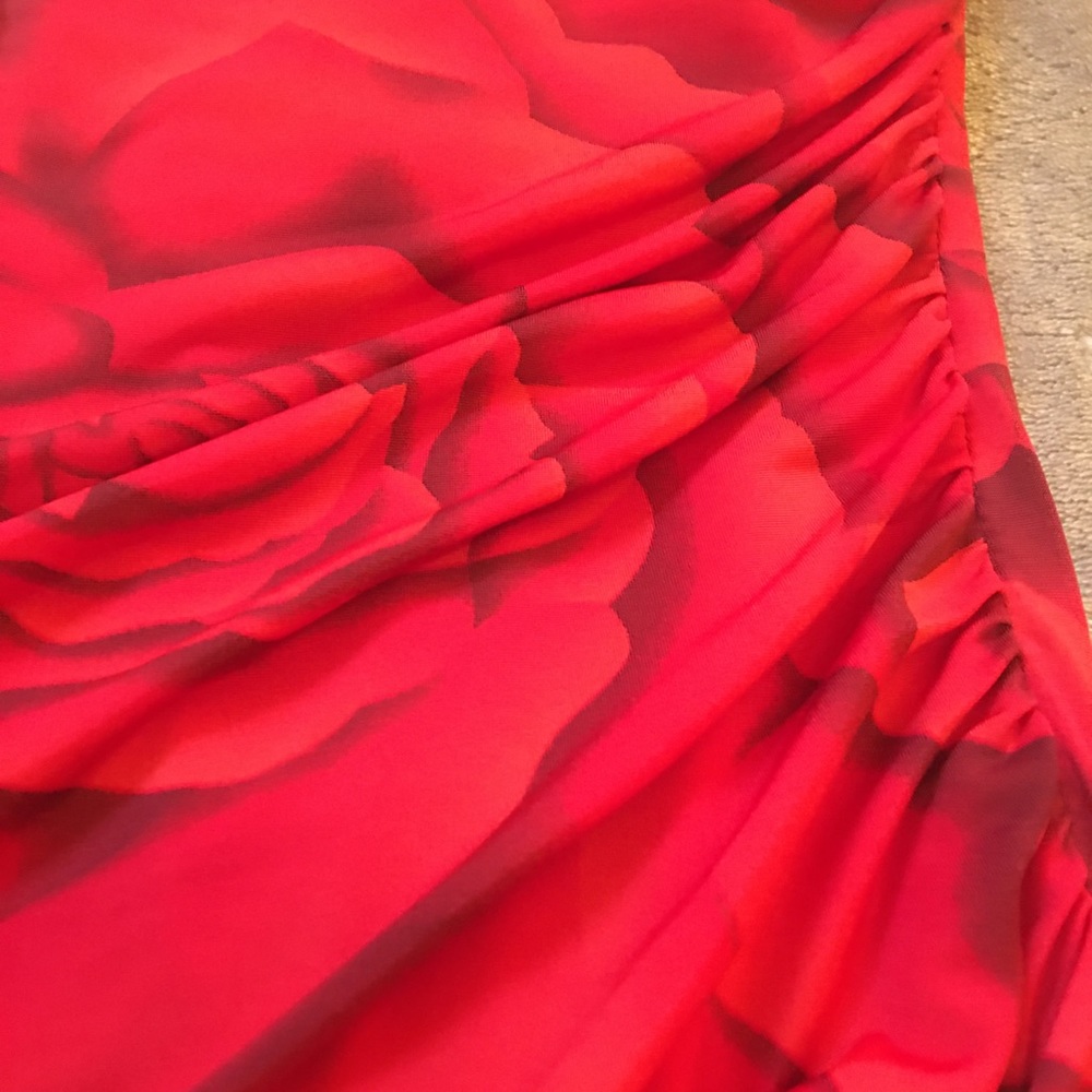 Le Chateau red rose elegant cocktail ruched dress Size L - Picture 8 of 10
